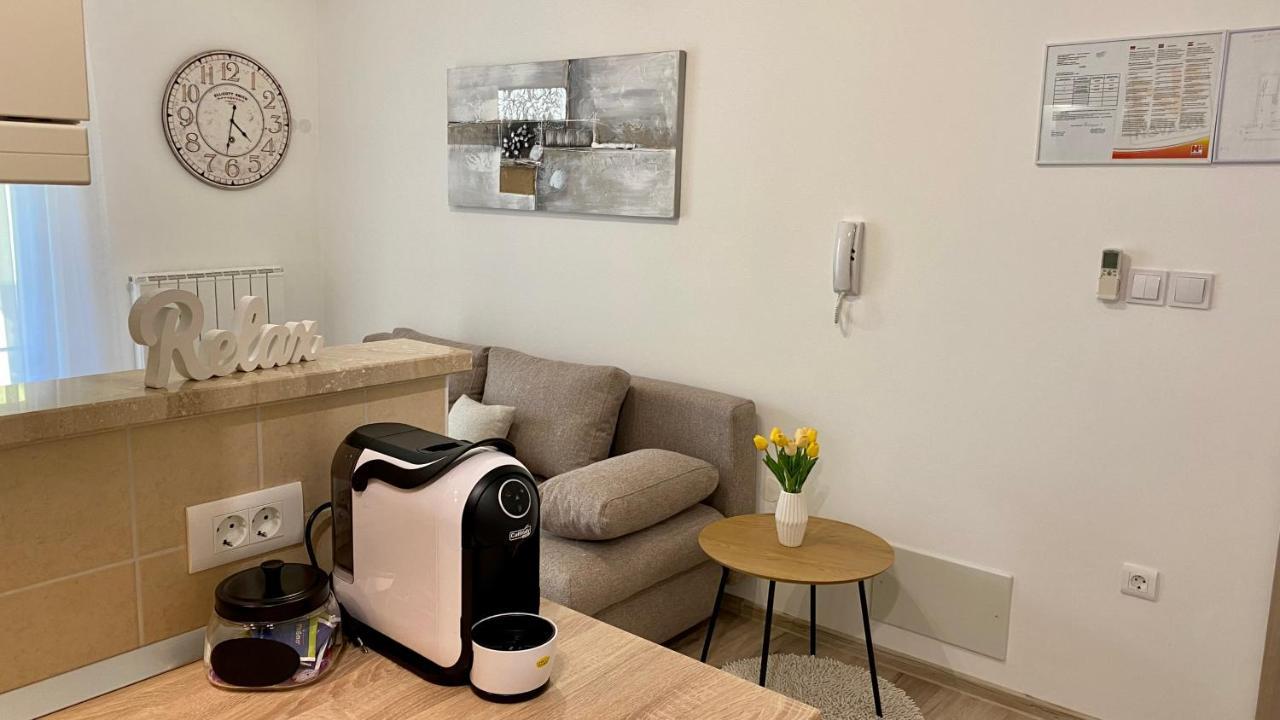 Apartma Komljenovic *