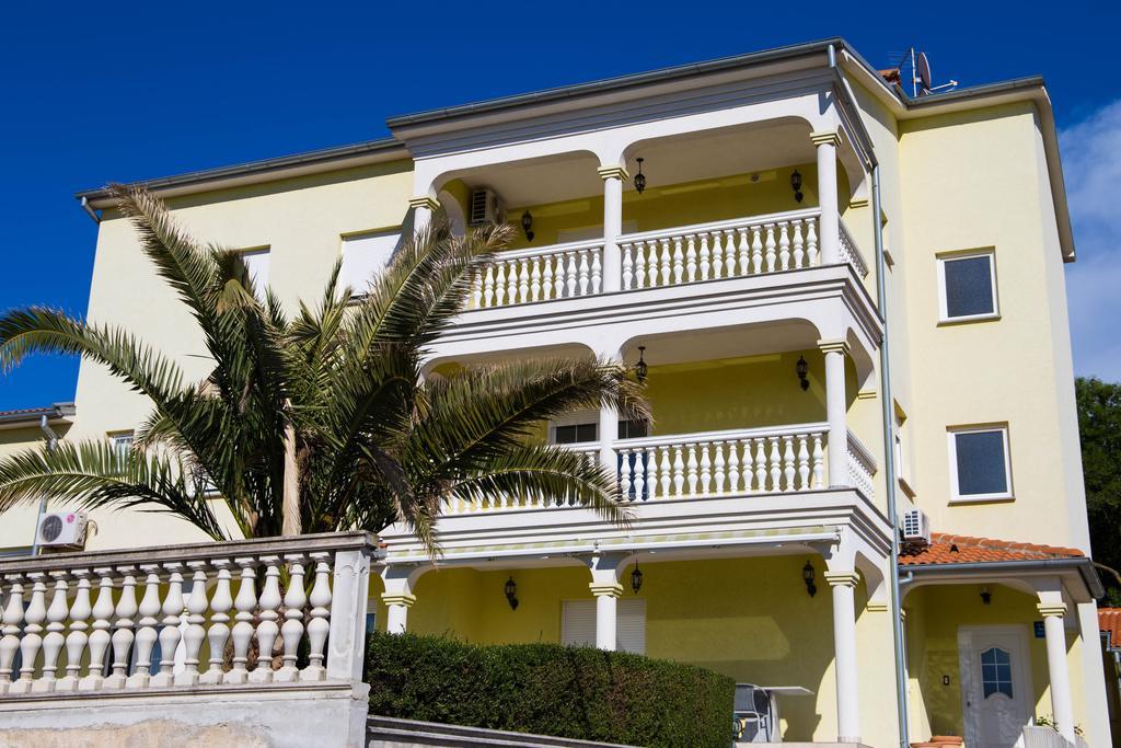 Komljenovic Apartment Pula