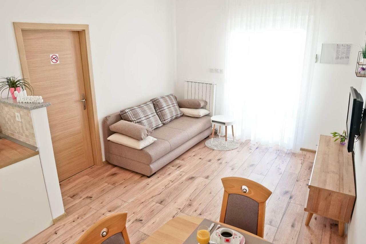 Komljenovic Apartma Pula